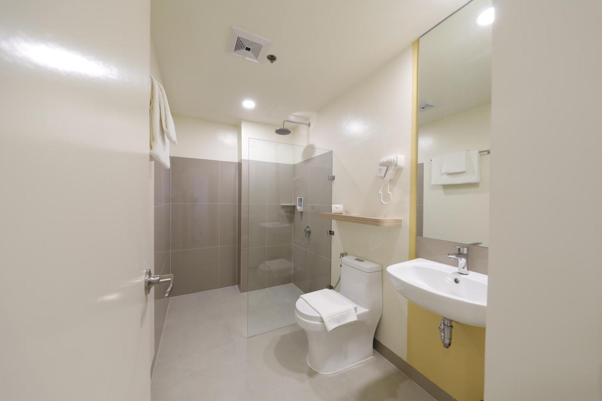Hop Inn Hotel Cebu City Szoba fotó